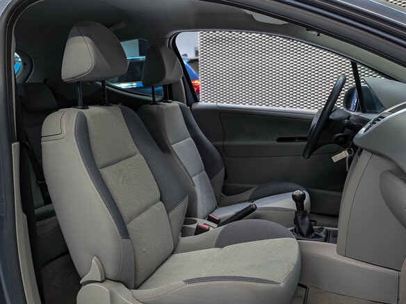2008 Peugeot 207 I, серый - вид 13