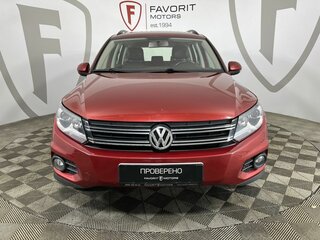 2012 Volkswagen Tiguan I Рестайлинг, красный, 1059000 рублей, вид 2