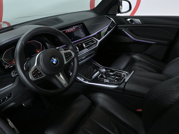 2020 BMW X7 30d I (G07), чёрный, 7250000 рублей - вид 6