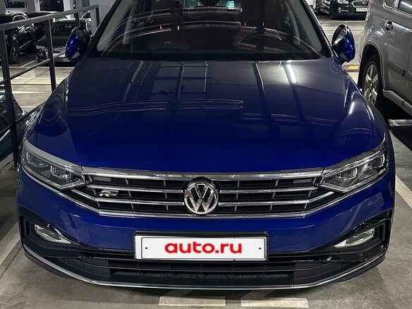 2020 Volkswagen Passat B8 Рестайлинг, синий, 2999999 рублей - вид 19