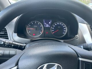 2012 Hyundai Solaris I, белый, 551000 рублей, вид 4