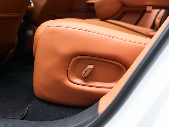 2026 GAC Trumpchi S7 I Рестайлинг, белый, 4900000 рублей - вид 30