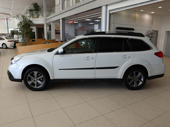 2013 Subaru Outback IV Рестайлинг, белый - вид 7