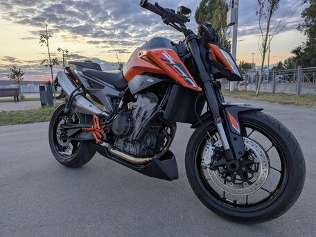 2023 KTM 790 Duke, оранжевый, 615000 рублей, вид 2