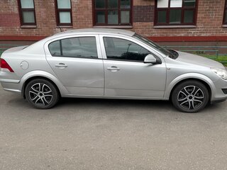 2010 Opel Astra H Рестайлинг, серебристый, 399000 рублей, вид 4