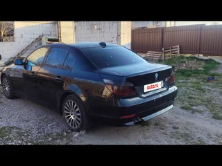 2003 BMW 5 серии 520i V (E60/E61), чёрный, 700000 рублей, вид 2