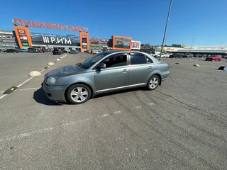 2007 Toyota Avensis II Рестайлинг, серебристый, 390000 рублей, вид 3