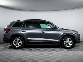 2020 Skoda Kodiaq I, серый, 3100000 рублей, вид 4