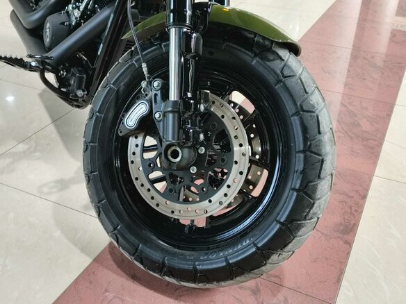 2022 Harley-Davidson Fat Bob, зелёный - вид 6