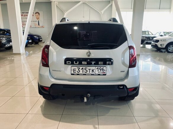 2017 Renault Duster I Рестайлинг, серебристый, 1477000 рублей - вид 5