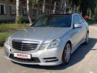 2010 Mercedes-Benz E-Класс 300 IV (W212, S212, C207), серебристый, 1300000 рублей, вид 1