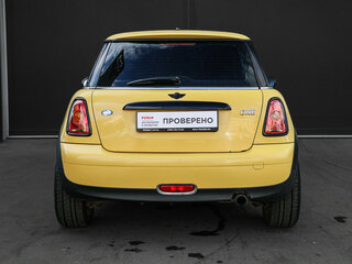 2007 Mini Hatch One II (R56), жёлтый, 550000 рублей, вид 5
