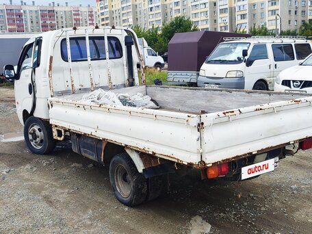 2010 Kia Bongo, белый, 520000 рублей, вид 3