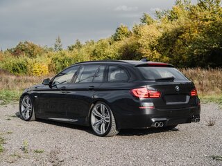 2010 BMW 5 серии 528i VI (F10/F11/F07), серый, 2650000 рублей, вид 4