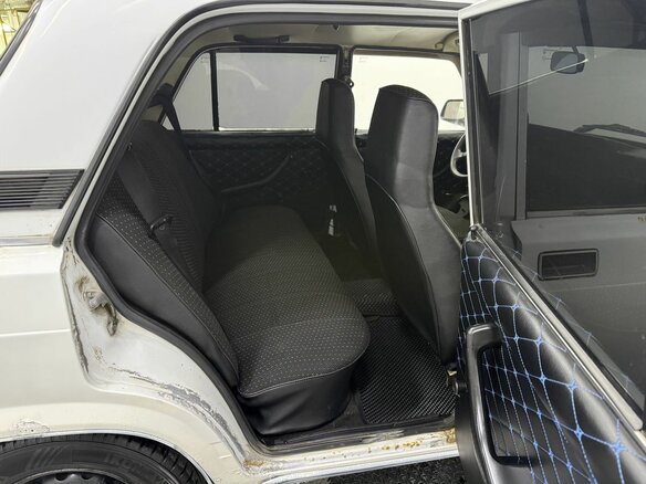 2007 Lada (ВАЗ) 2107, белый, 150000 рублей - вид 10