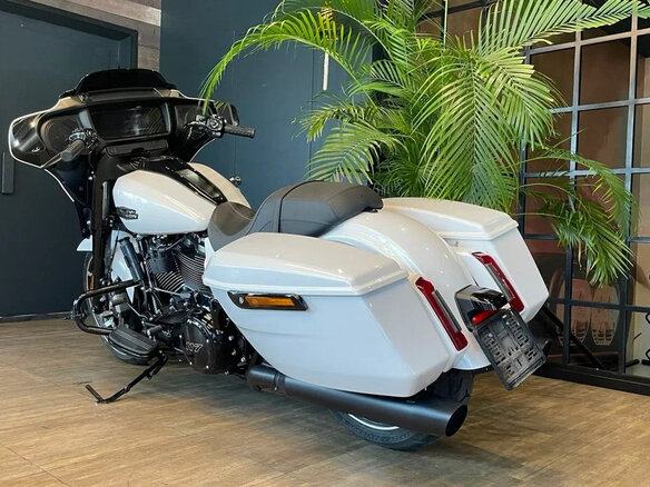 2024 Harley-Davidson Street Glide, белый, 3400000 рублей - вид 5