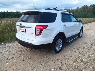 2012 Ford Explorer V, белый, 1300000 рублей, вид 1