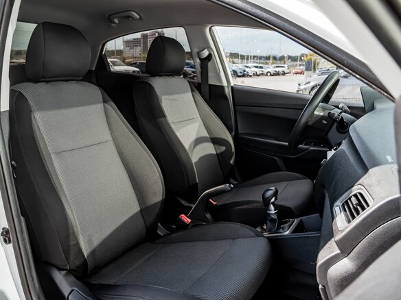 2020 Hyundai Solaris II Рестайлинг, белый - вид 11