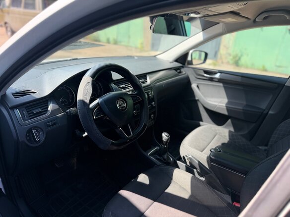 2017 Skoda Rapid I Рестайлинг, белый - вид 5