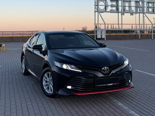 2020 Toyota Camry VIII (XV70), чёрный, 2499000 рублей, вид 5