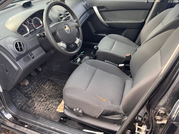 2009 Chevrolet Aveo I Рестайлинг, чёрный, 330000 рублей - вид 3