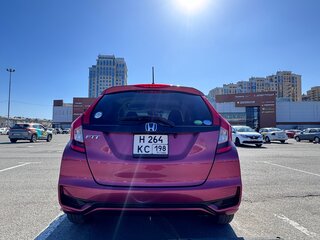 2018 Honda Fit III Рестайлинг, розовый, 1350000 рублей, вид 3