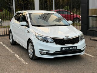 2017 Kia Rio III Рестайлинг, белый, 999000 рублей, вид 1