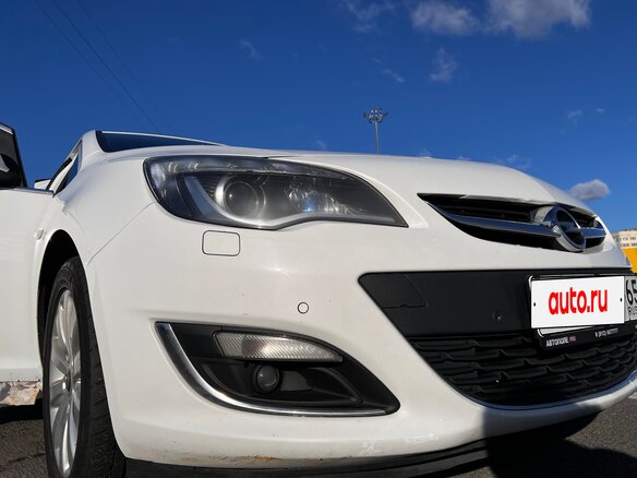 2015 Opel Astra J Рестайлинг, белый, 1099000 рублей - вид 14