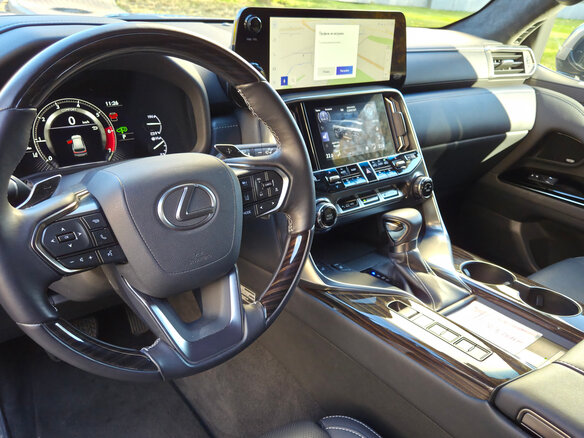 2022 Lexus LX 600 IV, серый, 15000000 рублей - вид 11