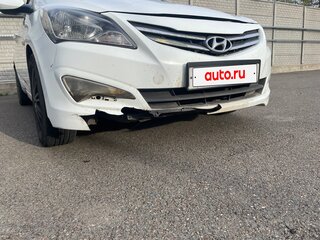 2015 Hyundai Solaris I Рестайлинг, белый, 715000 рублей, вид 3