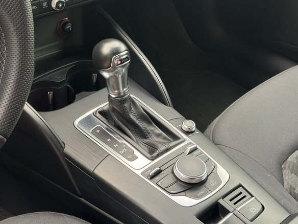 2013 Audi A3 III (8V), белый, 1375000 рублей - вид 13