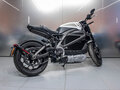 2021 Harley-Davidson LiveWire, белый, 1825454 рублей - вид 6