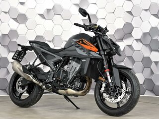 2024 KTM 990 Duke, серый, 1299000 рублей, вид 1