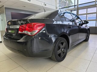 2011 Chevrolet Cruze I, чёрный, 649000 рублей, вид 4