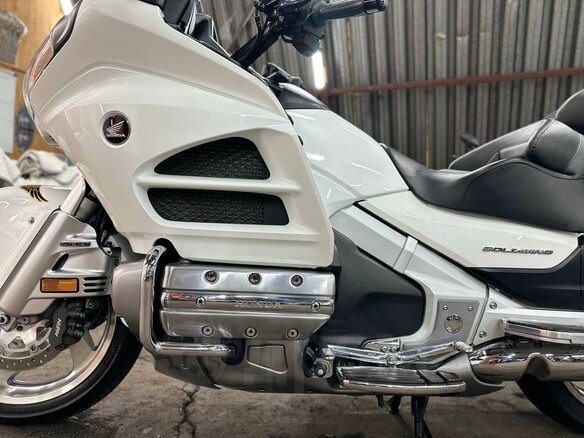 2011 Honda GL 1800 Gold Wing, белый, 1550000 рублей - вид 11