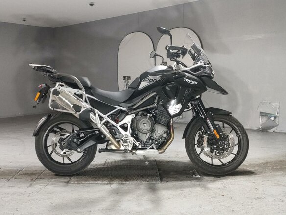 2023 Triumph Tiger 1200, чёрный, 1549000 рублей - вид 1