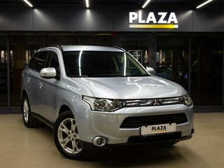2012 Mitsubishi Outlander III, серебристый, 1550000 рублей, вид 2