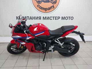 2025 Honda CBR 650R, красный, 1250000 рублей, вид 2