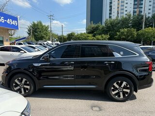 2021 Kia Sorento IV, чёрный, 3499000 рублей, вид 3