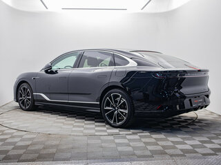 2025 Voyah Passion EVR I, чёрный, 4858000 рублей, вид 3