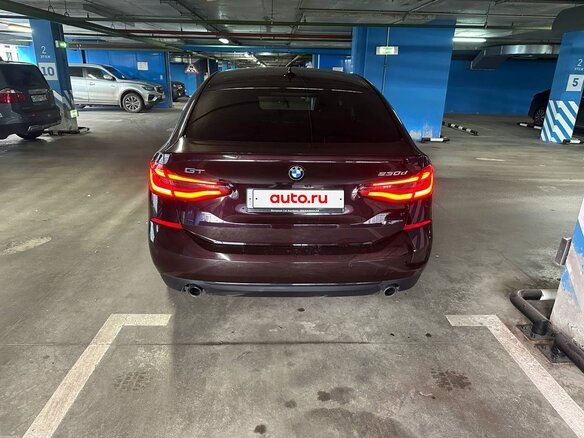 2018 BMW 6 серии Gran Turismo 630d IV (G32), красный, 3300000 рублей - вид 4