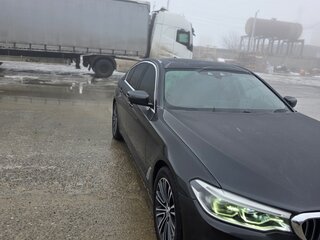 2019 BMW 5 серии 520d VII (G30/G31/G38), серый, 3050000 рублей, вид 2