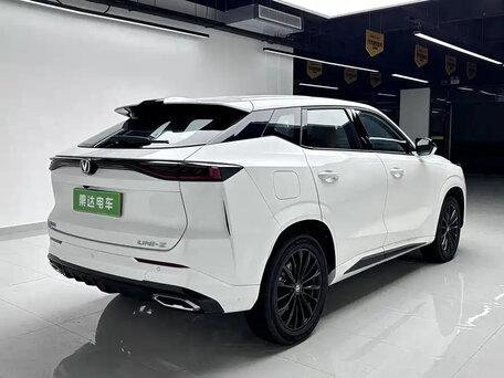 2026 Changan UNI-Z, белый, 1885000 рублей, вид 3