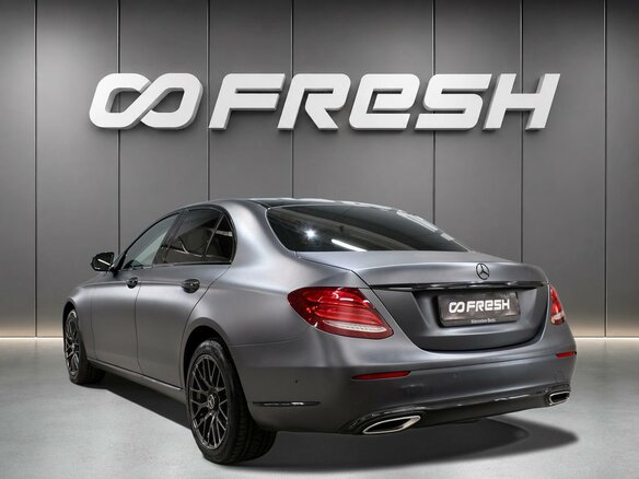 2016 Mercedes-Benz E-Класс 200 V (W213, S213, C238), красный, 2880000 рублей - вид 1