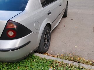 2004 Ford Mondeo III Рестайлинг, серебристый, 220000 рублей, вид 2