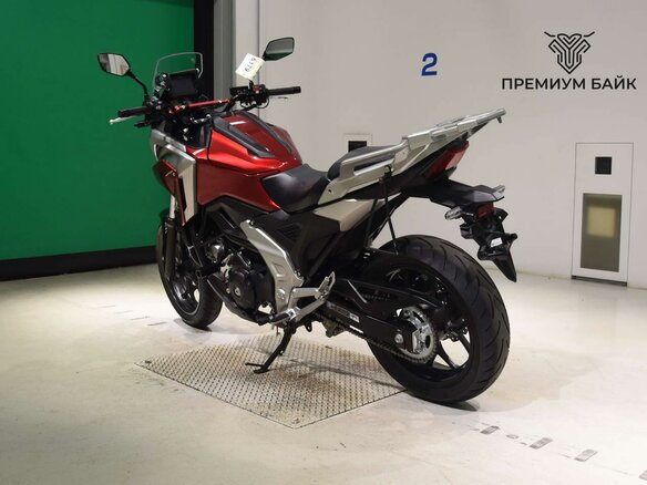 2024 Honda NC 750X, красный, 1047000 рублей - вид 5