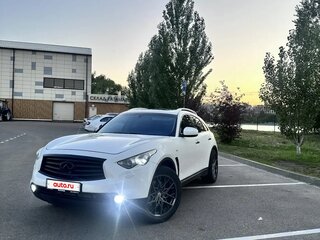 2012 Infiniti FX30d II (S51) Рестайлинг, белый, 1700000 рублей, вид 1