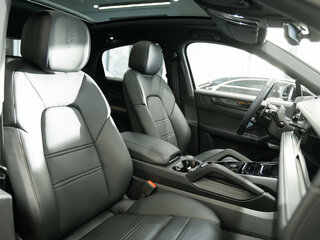 2026 Porsche Cayenne Coupé III Рестайлинг, серый, 17590000 рублей, вид 2