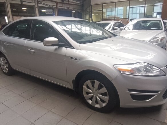 2012 Ford Mondeo IV Рестайлинг, серебристый, 470000 рублей - вид 4