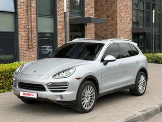 2010 Porsche Cayenne II (958), серый, 2095000 рублей, вид 1